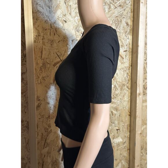 Reformation Jeans Made in USA Black 3/4 Sleeve Ribbed Top Size Small Cropped - Picture 2 of 6